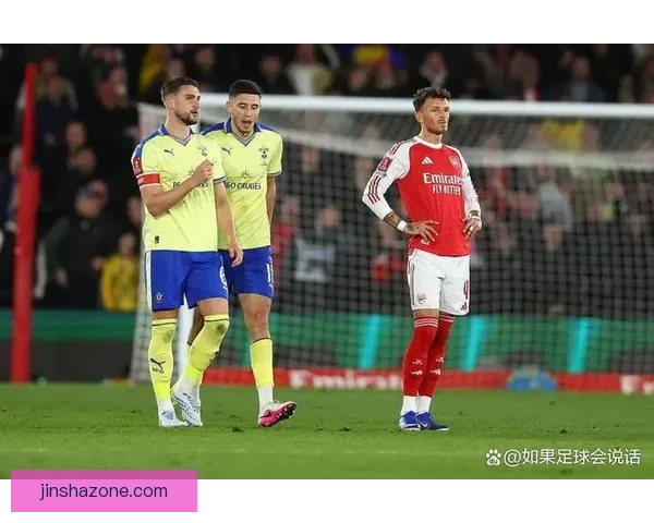 13天连丢两冠阿森纳球迷愤怒抗议塔帅被骂掉链子可悲羞耻