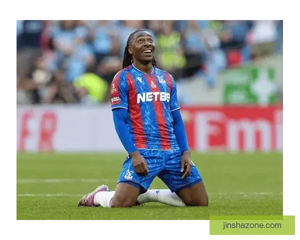 13天连丢两冠阿森纳球迷愤怒抗议塔帅被骂掉链子可悲羞耻