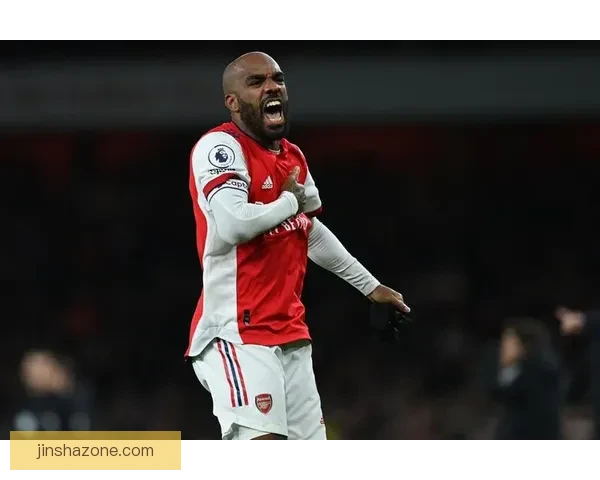 13天连丢两冠阿森纳球迷愤怒抗议塔帅被骂掉链子可悲羞耻